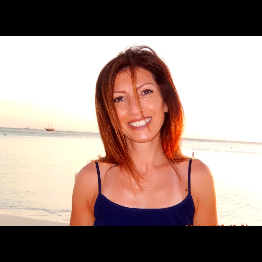 Meet your Posher, Anahid